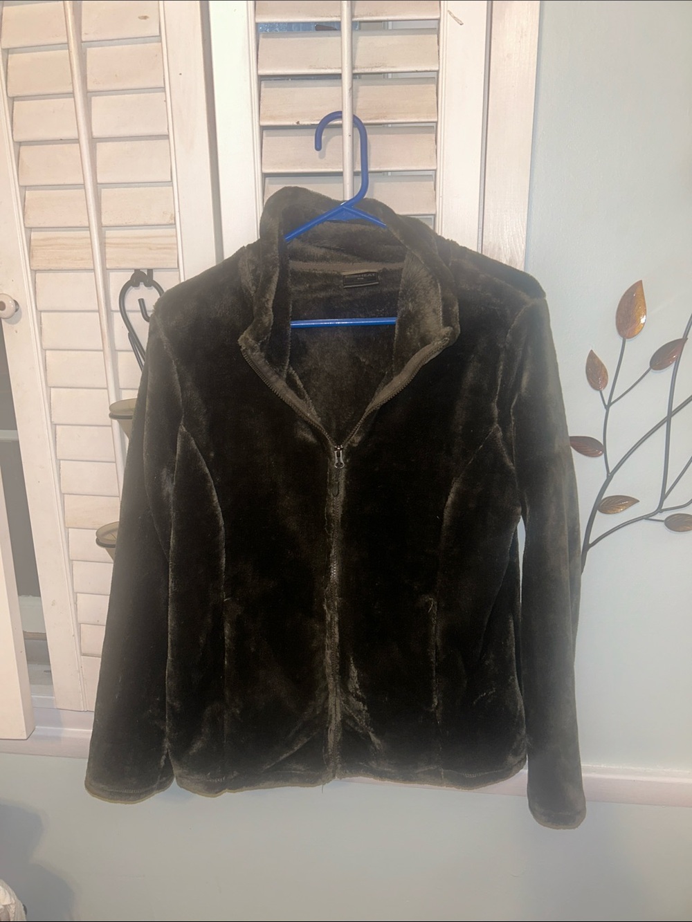 32 Degrees Plush Zip Jacket in Black Size Large Like New